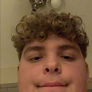 Meet your Posher, Charles